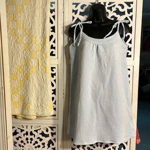 Green Envelope Los Angeles, super cute summer mini. Xl